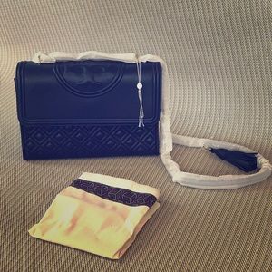 Tory Burch Fleming Small Convertible Shoulder Bag